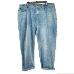 Fashion Nova Women’s Medium Wash High Rise Straight Leg Denim Jeans Size 20